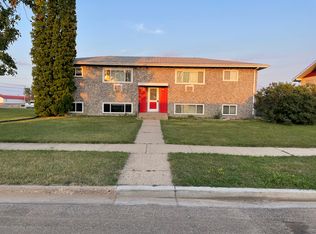 2038 4th St NW #2, Minot, ND 58703