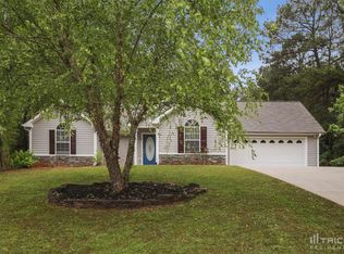 270 Chestnut Dr, Covington, GA 30016
