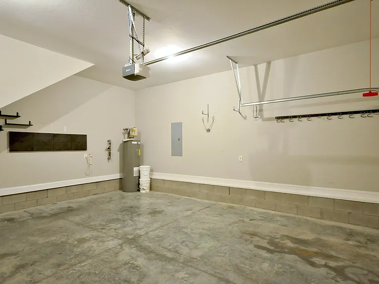 924 Burley Barn Rd — Photo 47