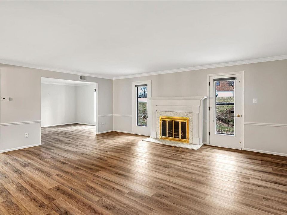 964 Claytonbrook Dr APT 1E, Ballwin, MO 63011 Zillow