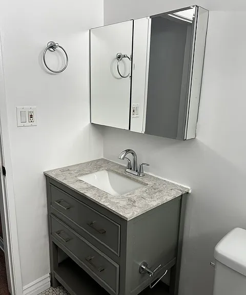 Clark Place — Photo 16
