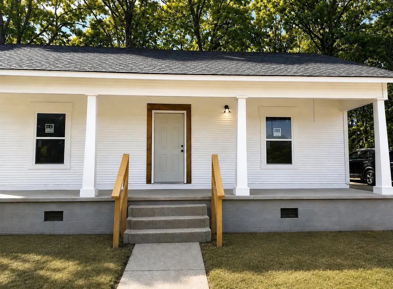 3 bed, 1324 sqft, $1,500 — Photo 1