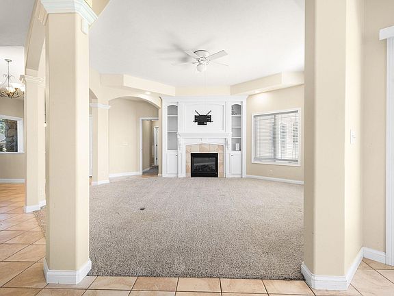 4th image of 57630 Hearth Stone Ct