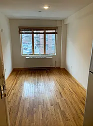 Rented by Bouklis Group