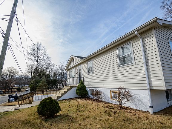 2nd image of 8007 Prince Georges Dr