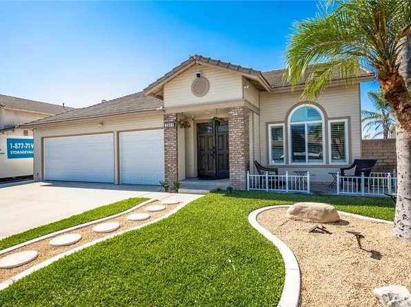 2857 W Windhaven Dr, Rialto, CA 92377