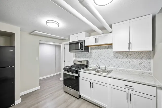 2 bed, 800 sqft, $1,250 — Photo 2