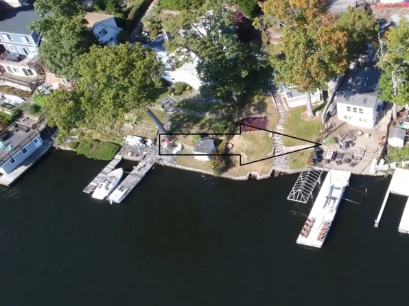 76 Ithanell Rd, Hopatcong Boro, NJ 07843