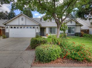 8280 N Dearing Ave, Fresno, CA