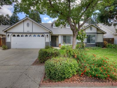 8280 N Dearing Ave, Fresno, CA, 93720