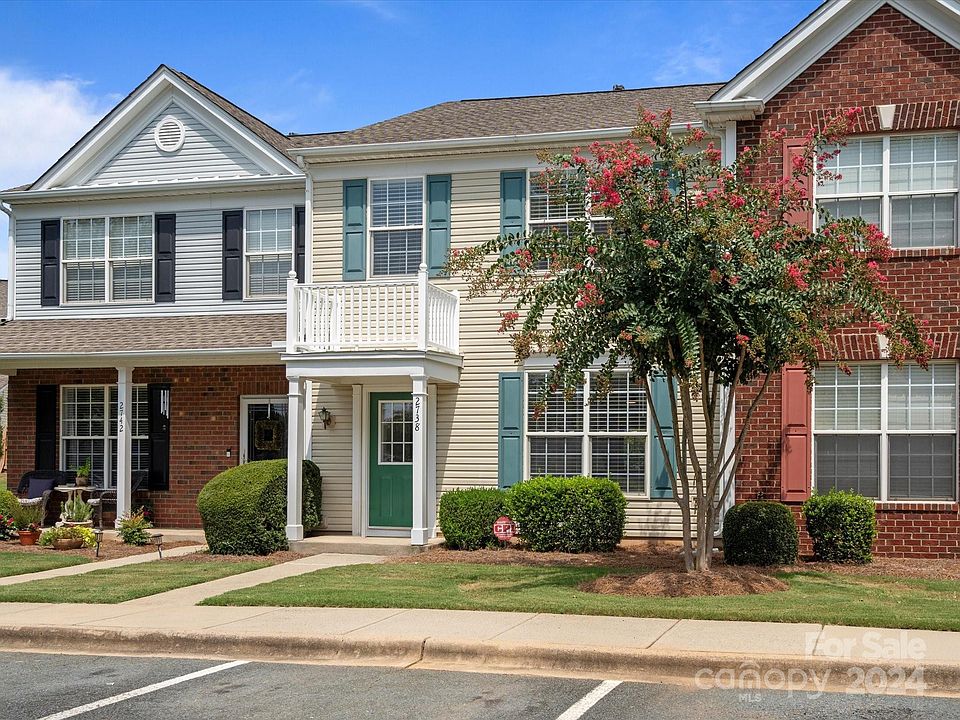 1st image of 2738 Thornbush Ct
