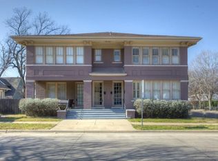 2200 College Ave, Fort Worth, TX 76110