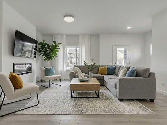 2nd image of 450 S Heartland Way