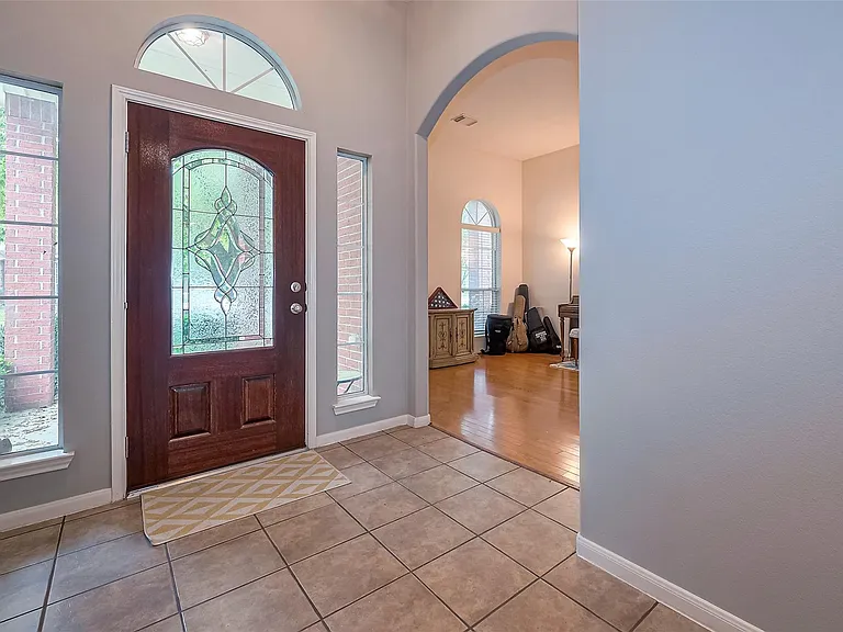 1007 Casting Springs Way — Photo 8