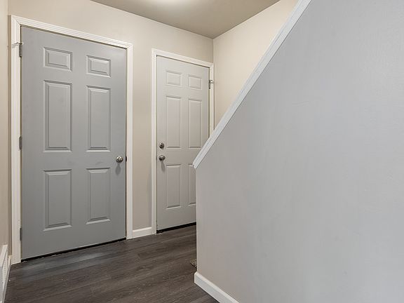 5th image of 4412 Pepper Dr #2