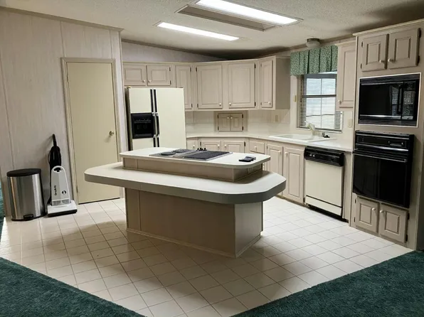 11698 S Carolina Dr #28, Bonita Springs, FL 34135