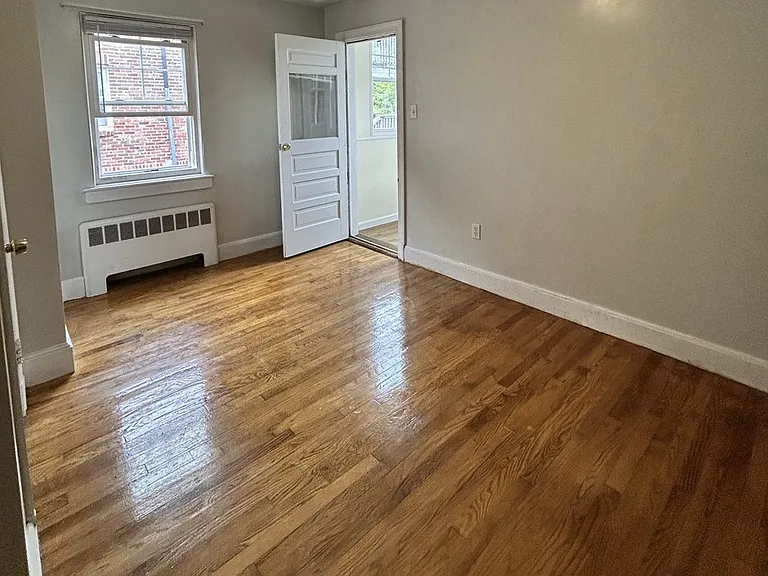 23 Heath St #1 — Photo 8