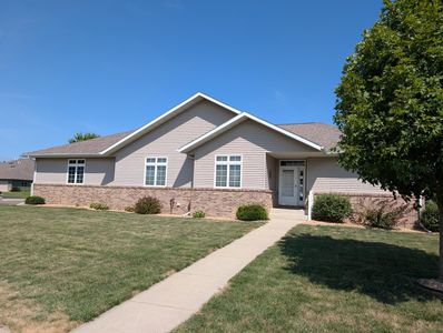 501 Mercedes Dr, Marshall, MN, 56258