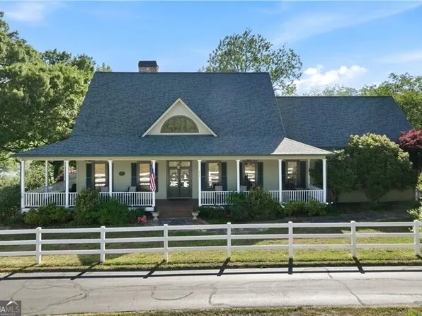 5618 Burke Ln, Gainesville, GA 30506