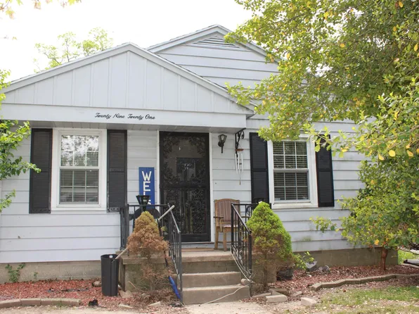 2921 Taylor Ave, Evansville, IN 47714