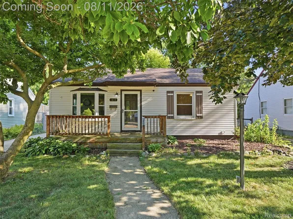 1815 Barrett Ave, Royal Oak, MI 48067