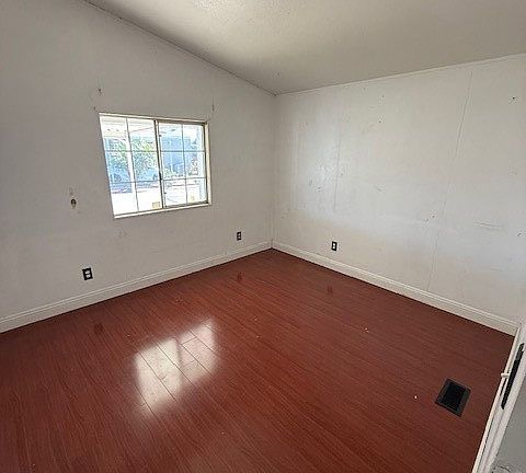 5th image of 1855 E Riverside Dr Space 273