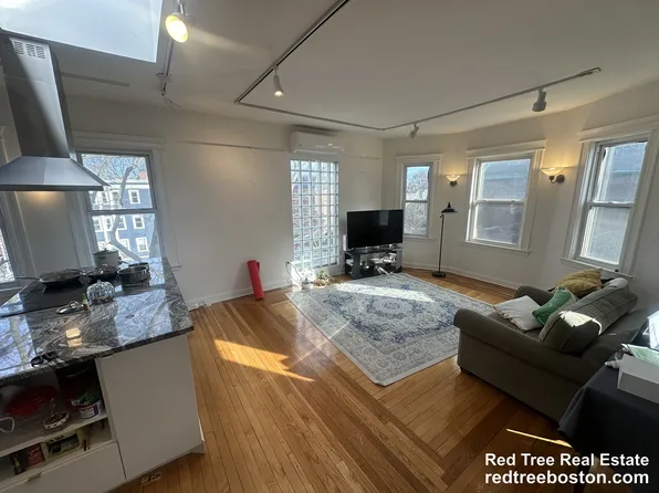 229 Harvard St, Cambridge, MA