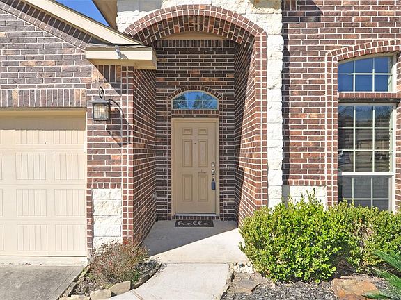 3rd image of 22510 Range Haven Ln