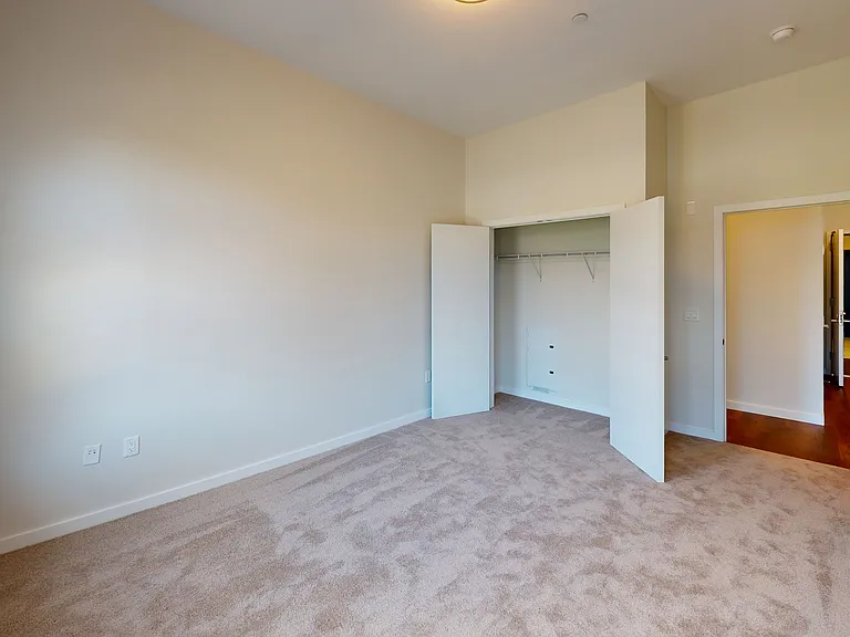 109 Walnut Ave #306 — Photo 9