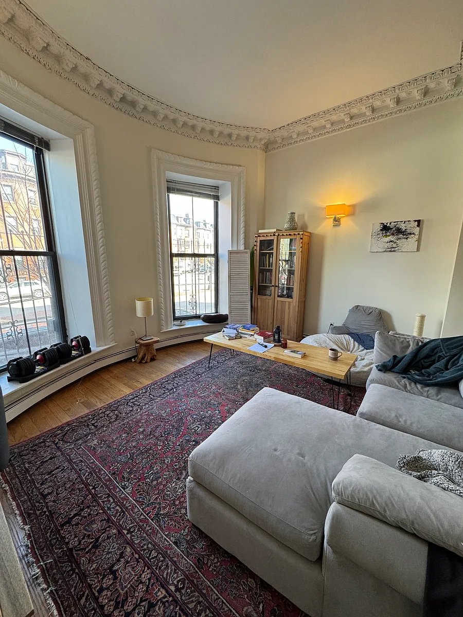 Building Photo - 521 Massachusetts Ave #1