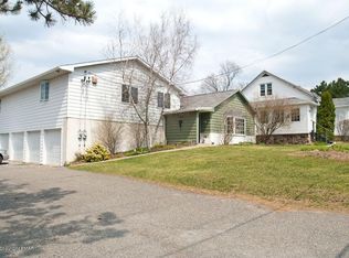 2240 Community Dr, Bath, PA 18014