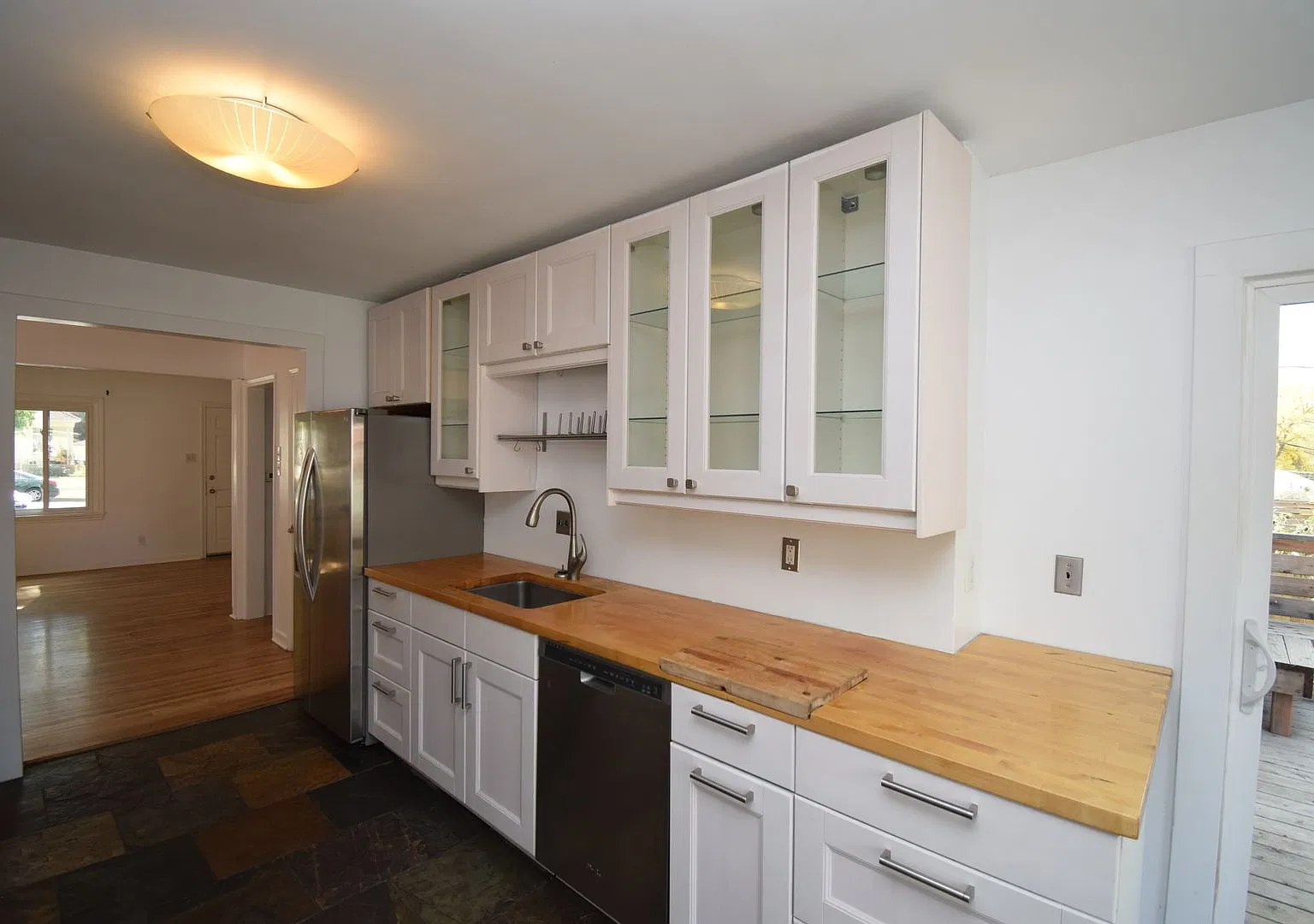 Charming 4 Bed 2 Bath Home in Ogden — Photo 4