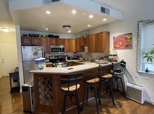 133 S 18th St APT 3F, Philadelphia, PA 19103