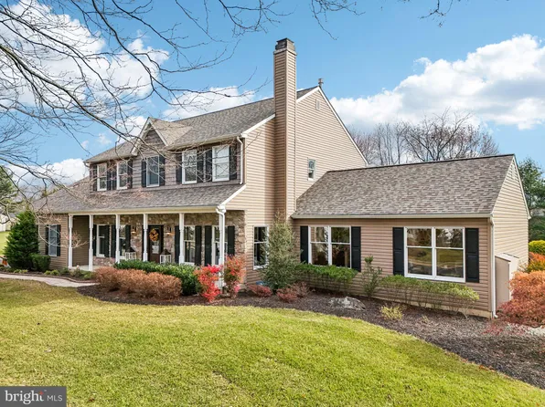 53 Brinker Dr, Doylestown, PA 18901