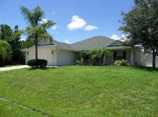 1449 Seahouse St, Sebastian, FL 32958