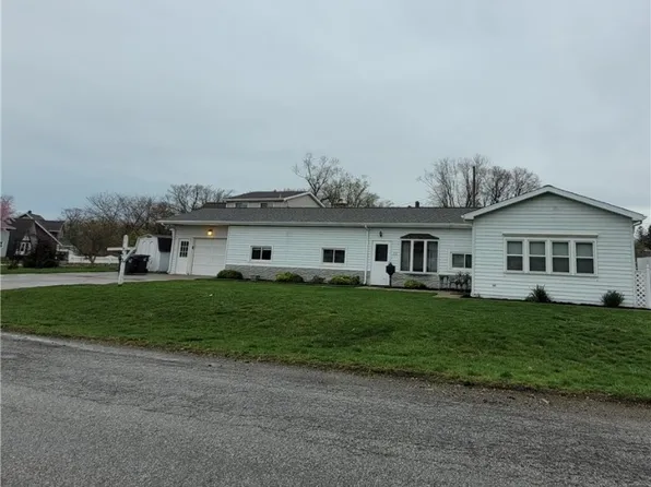 713 Michigan Blvd, Erie, PA 16505