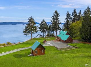 4884 Jones Rd, Oak Harbor, WA 98277