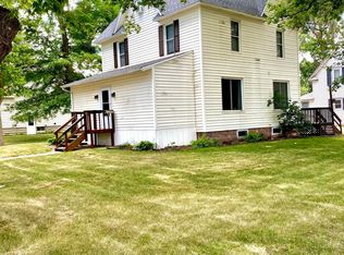 22 2nd Ave SW, Watertown, SD 57201