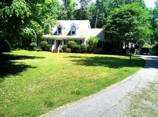 780 Ledford Ln, Smithfield, VA 23430
