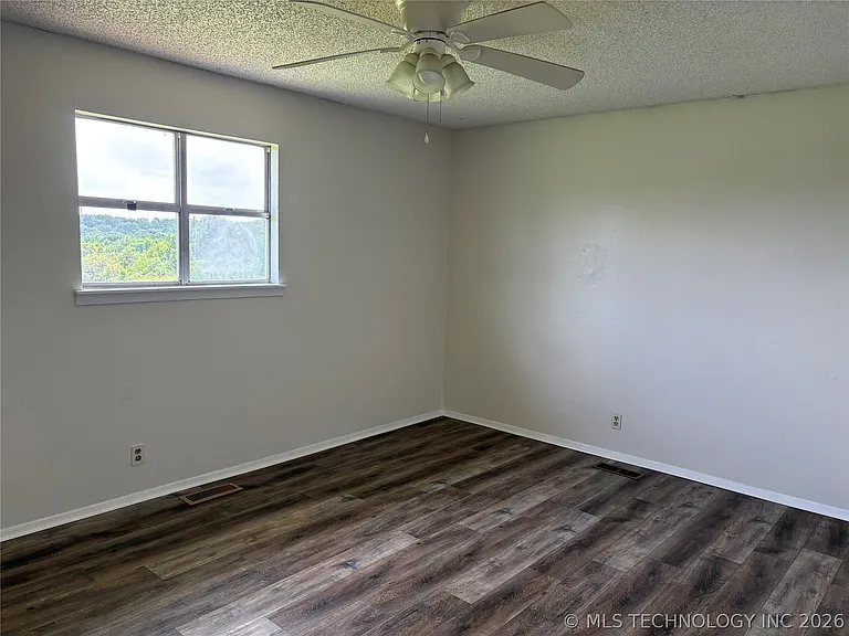 613 Sunshine Rd — Photo 13