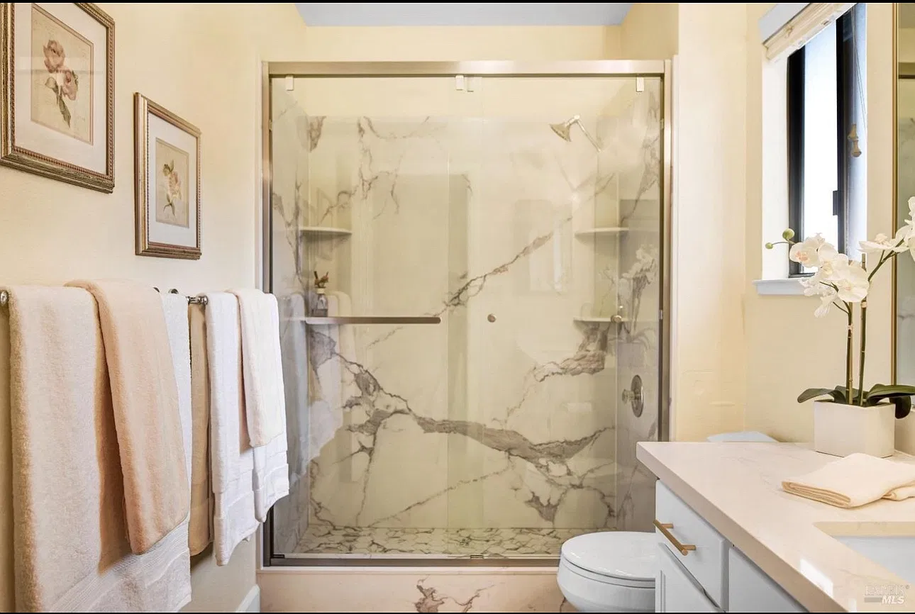 2 bed, 1851 sqft, $1,300 — Photo 3