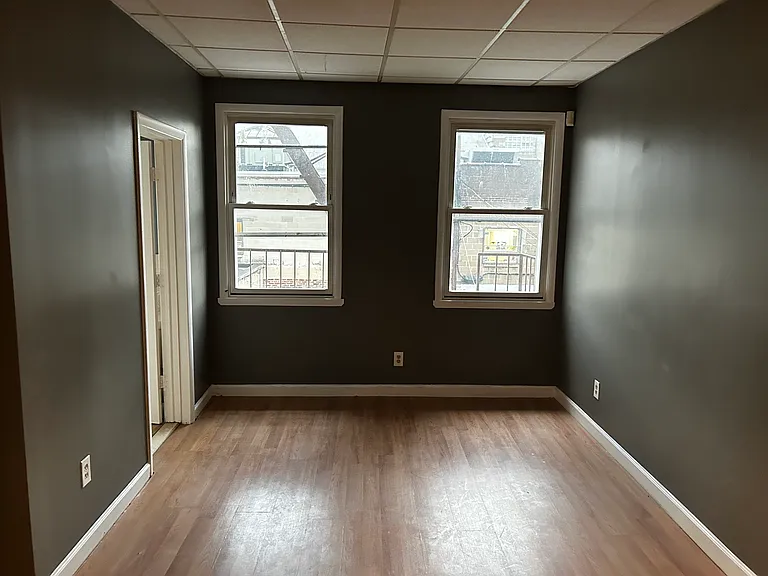 45 Halsey St #2 — Photo 8