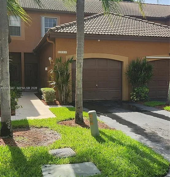 1599 Veracruz Ln #1599 — Photo 1