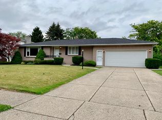 159 Coventry Rd, Williamsville, NY 14221