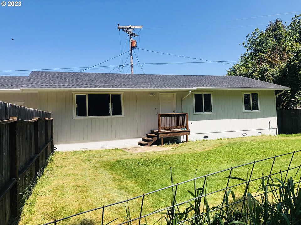 29515 Crook St, Gold Beach, OR 97444 MLS 23303428 Zillow