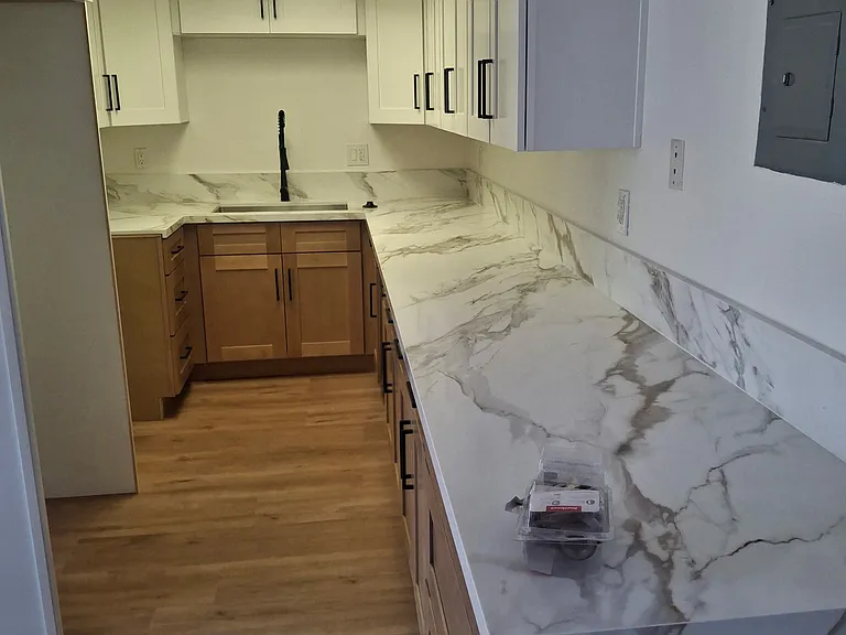 223 N Buena Vista St #103 — Photo 15