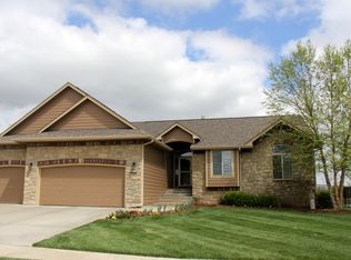 726 S Peckham St, Wichita, KS 67230