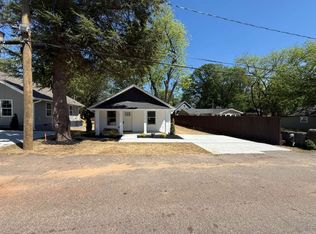 108 McDade St, Greenville, SC 29611