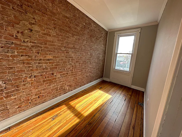 118A Main St #1 — Photo 9