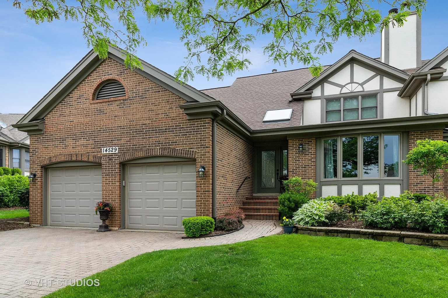 14529 Lake Ridge Rd photo 1
